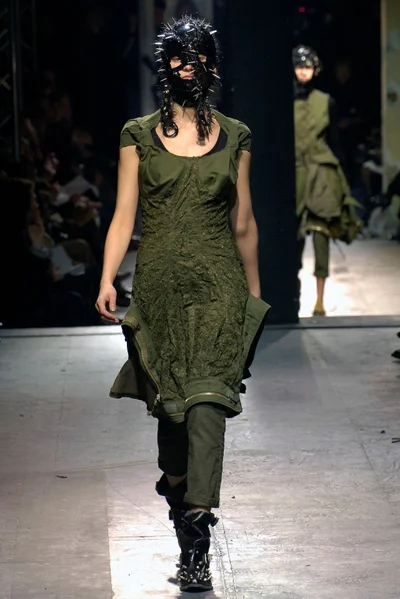 Look 37